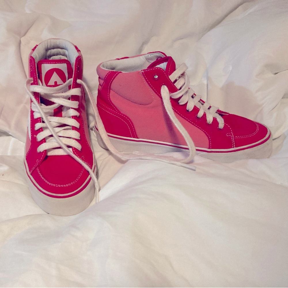 Airwalk high tops